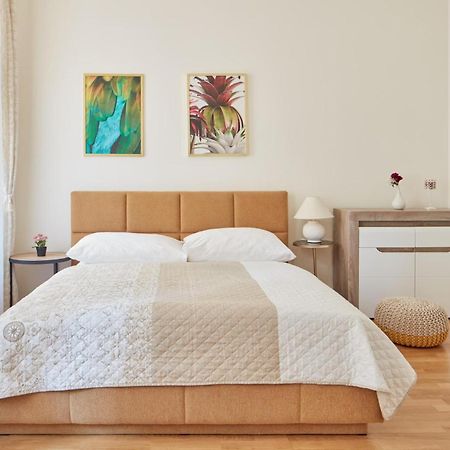 Prague Days - Elegant Studios Near Wenceslas Square Екстериор снимка