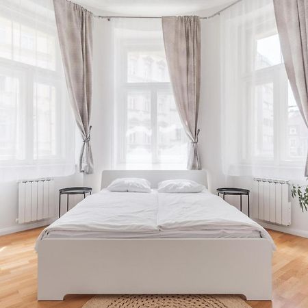 Prague Days - Elegant Studios Near Wenceslas Square Екстериор снимка