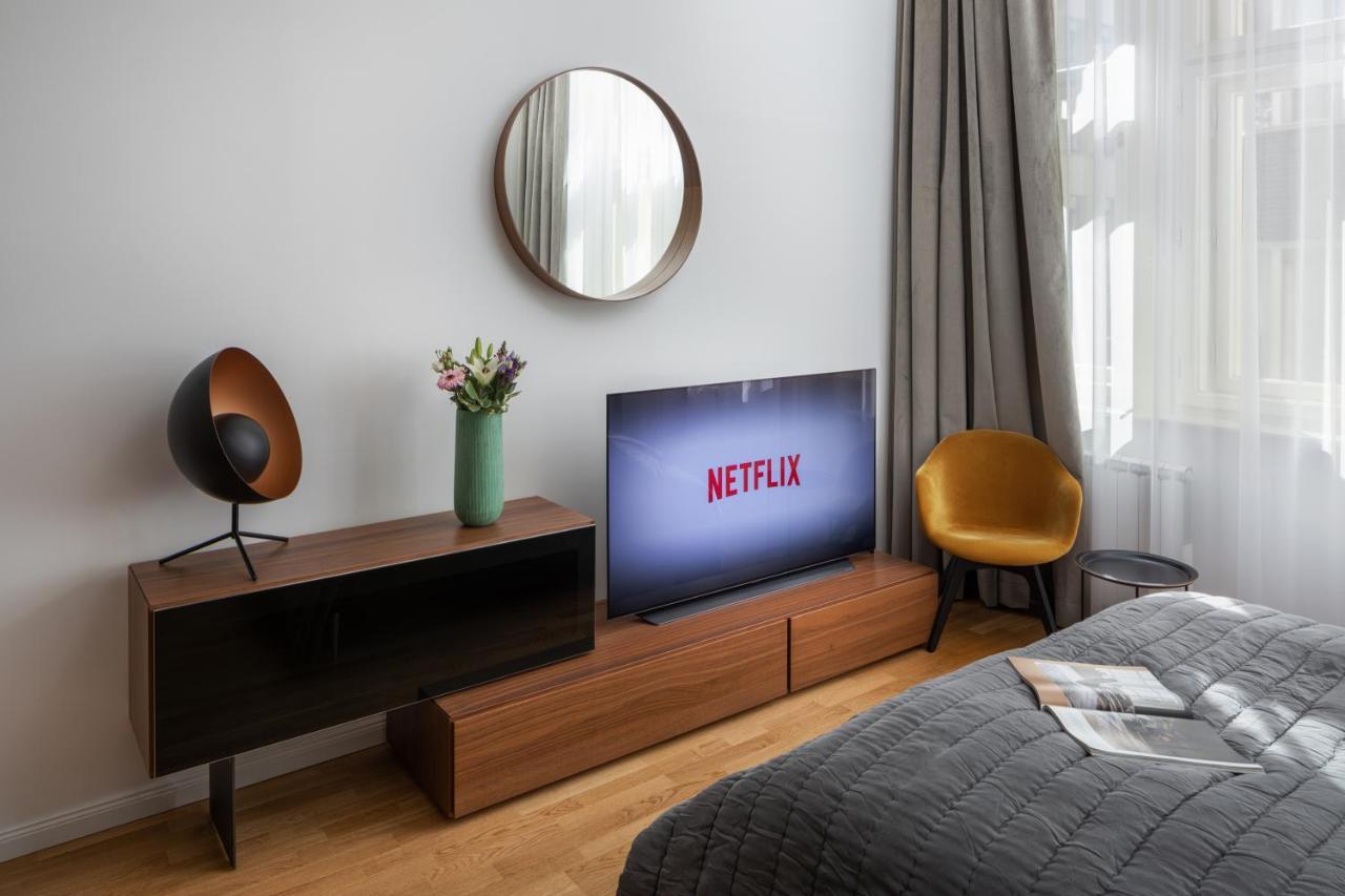 Prague Days - Elegant Studios Near Wenceslas Square Екстериор снимка