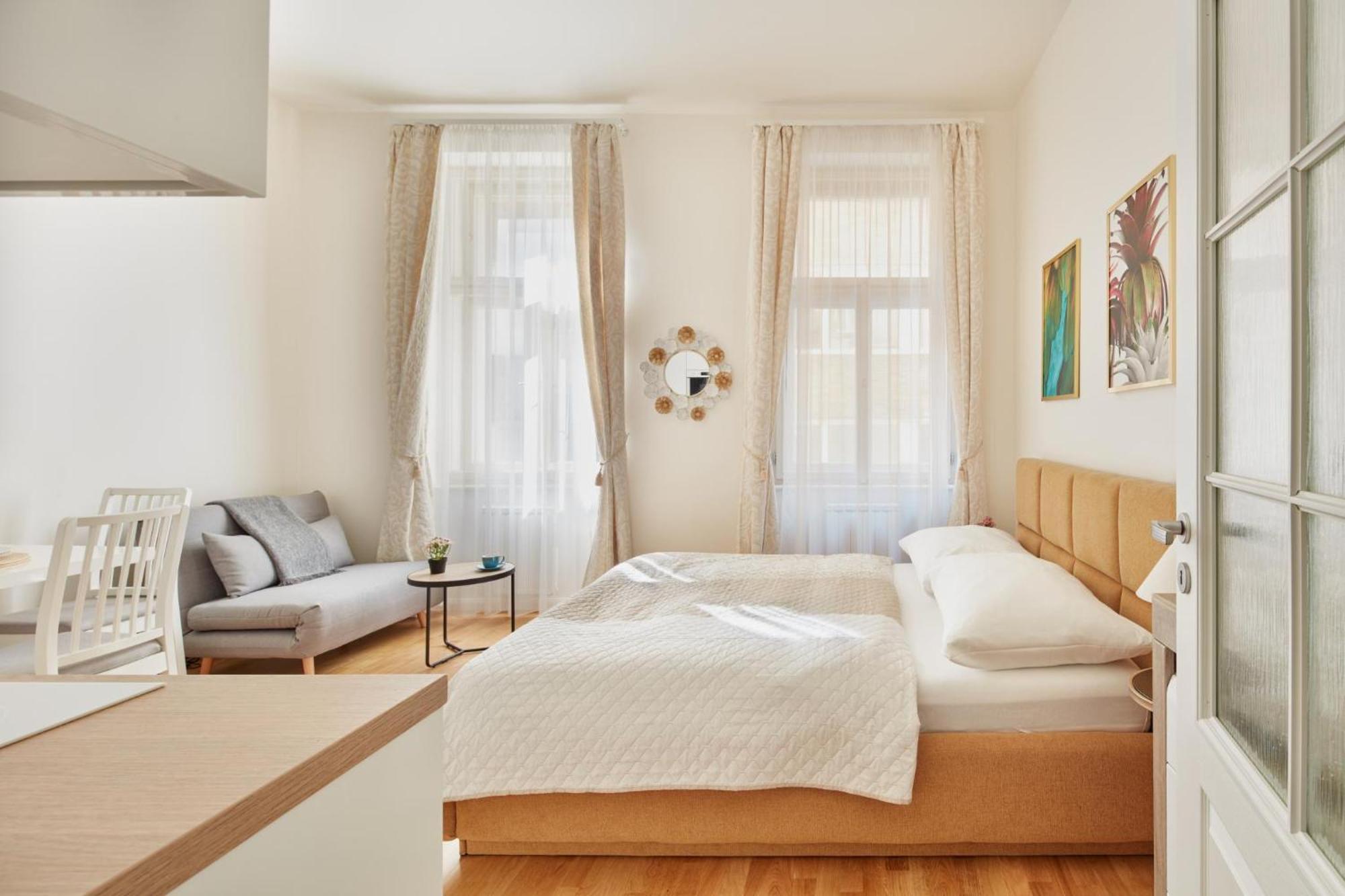 Prague Days - Elegant Studios Near Wenceslas Square Екстериор снимка